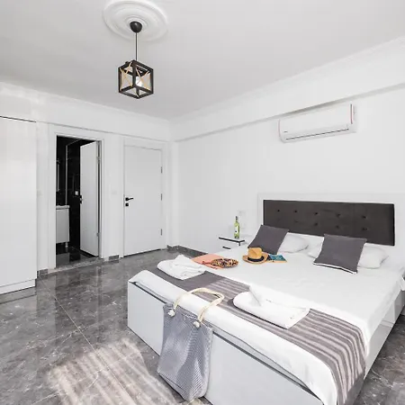 Villa Grand Yasar 4 Okcular