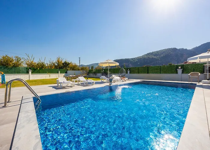 Grand Yasar 4 Βίλα *